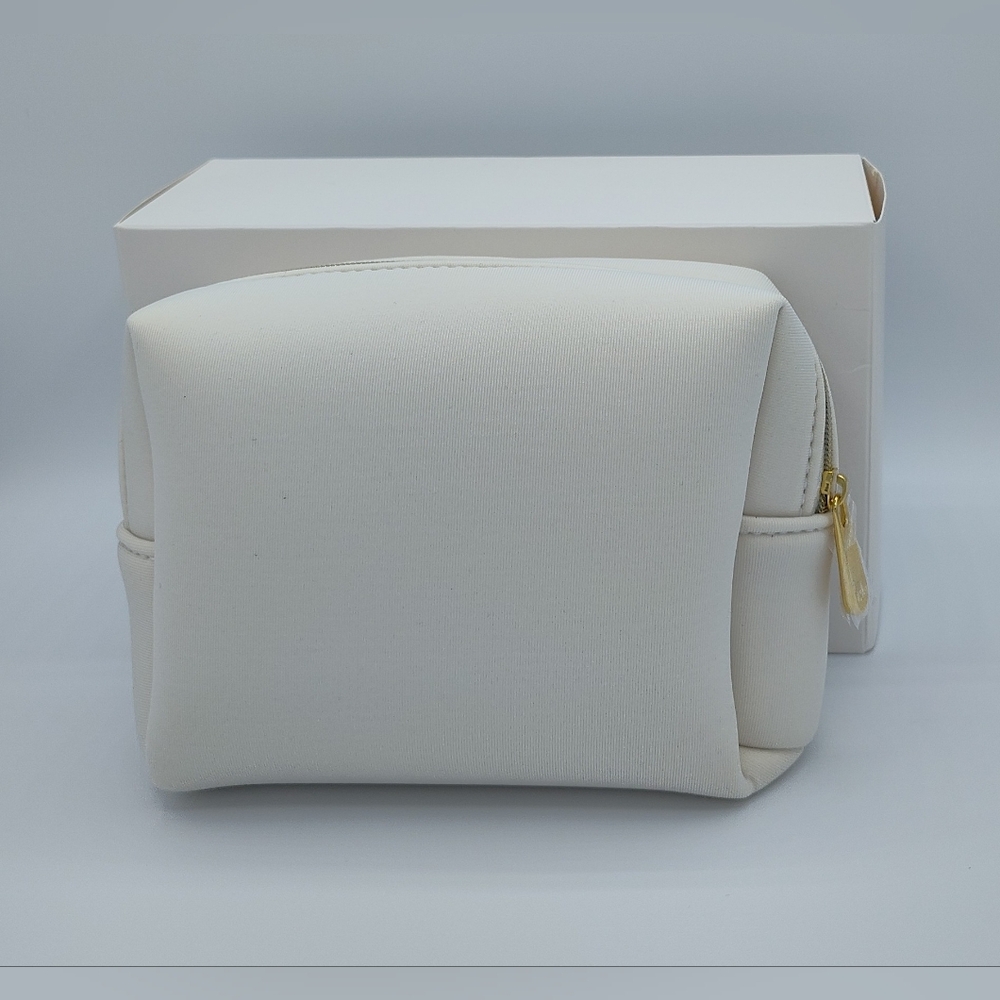 DIOR Beauté White Couture CD Pouch Gold Hardware VIP Cosmetic Bag AUTHENTIC GWP - Picture 13 of 15